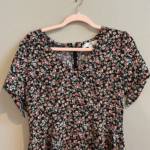 LOFT Floral Tie Sleeve Pocket Flare Mini Dress Size 6 - Picture 2 of 10